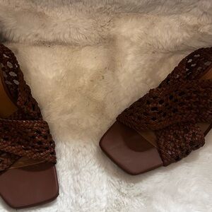 Kensie Brown Woven Sandals